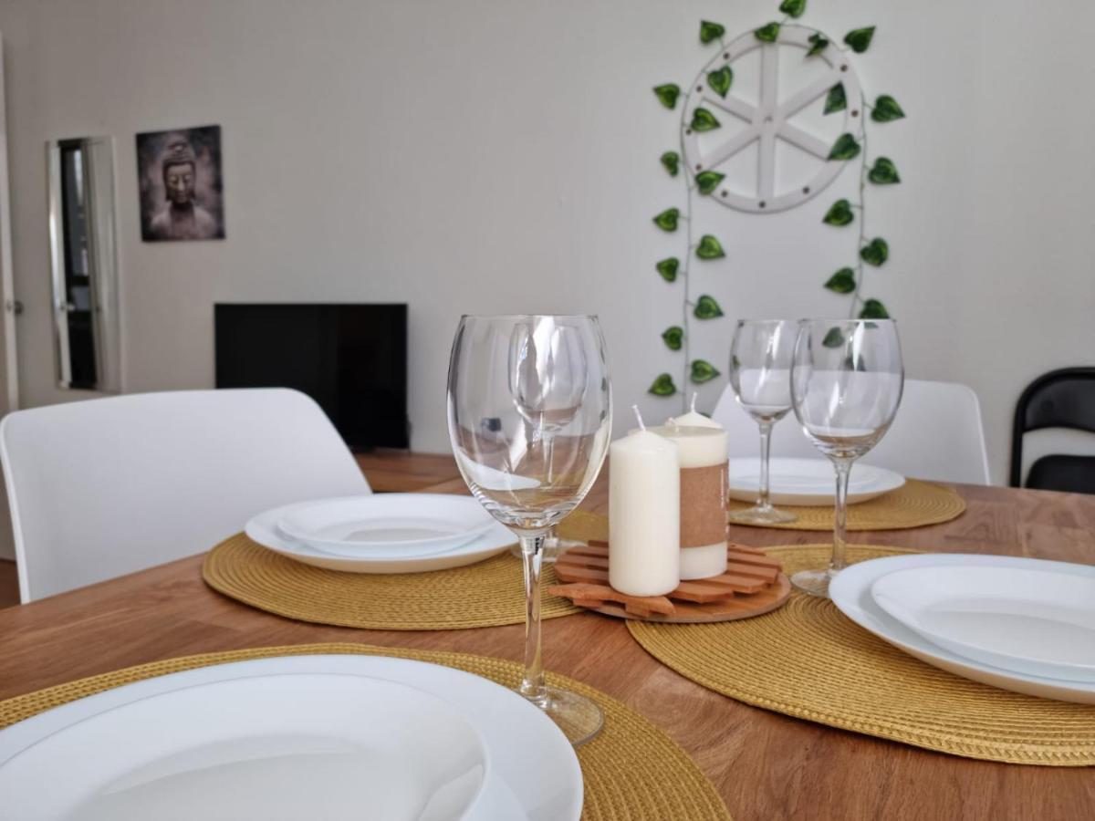Ferienwohnung Acogedor, Con Garaje, Centrico. Vigo Exterior foto