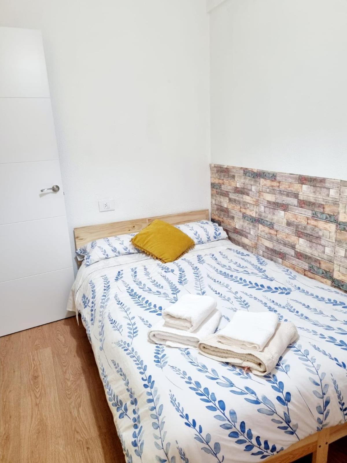 Ferienwohnung Acogedor, Con Garaje, Centrico. Vigo Exterior foto
